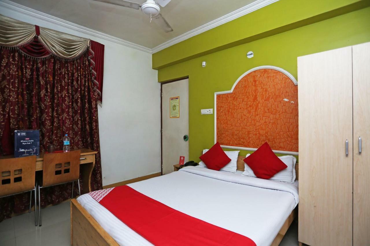 Oyo 3061 Hotel De Pintu Patna  Exterior foto